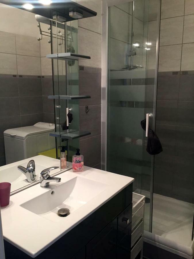 Appartement De Charme Au Calme คาสเตลนู-เลอ-เลซ์ ภายนอก รูปภาพ
